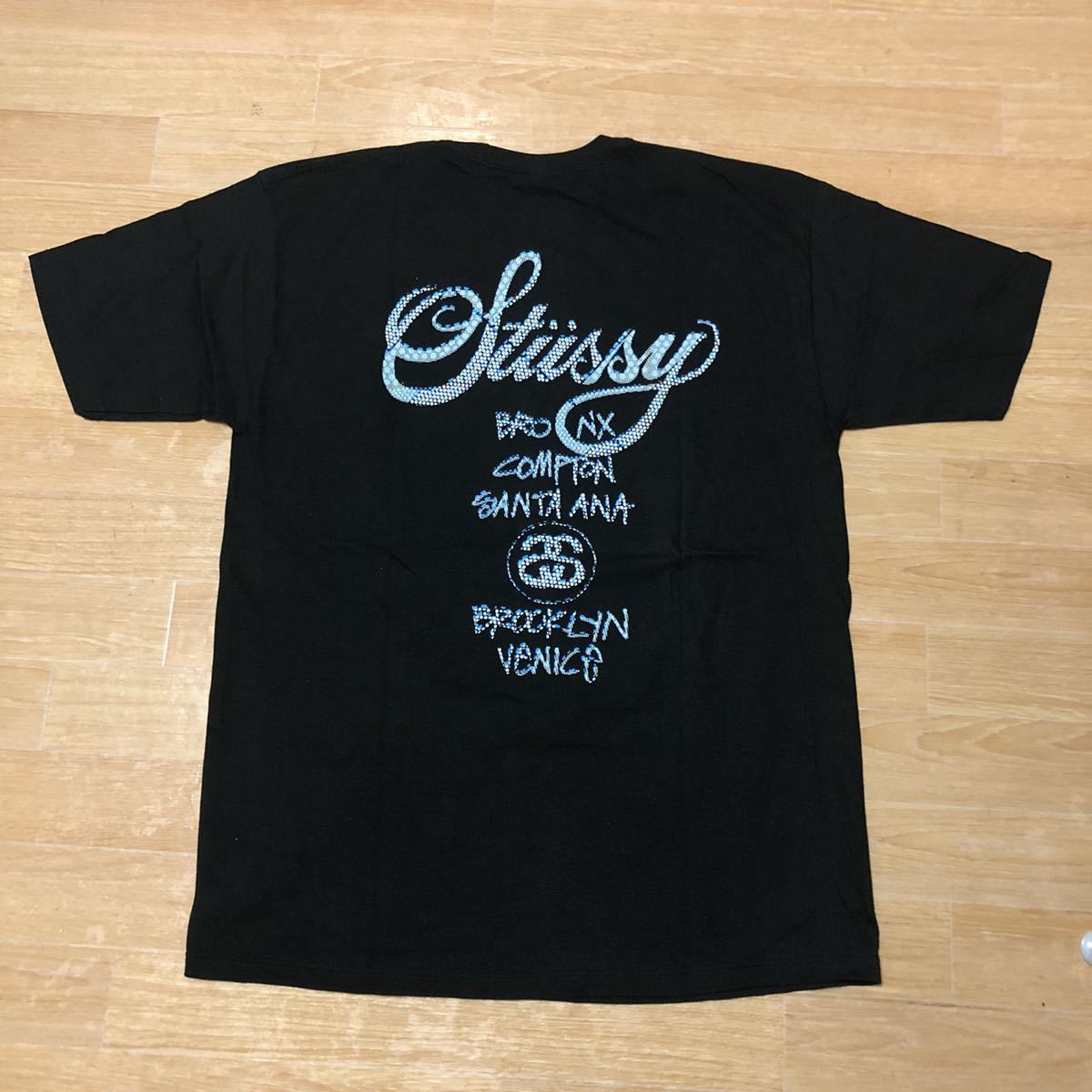未使用 STUSSY WORLD TOUR HALFTONE Tシャツ L World Tour Stussy Shipping Free NOWRE现客