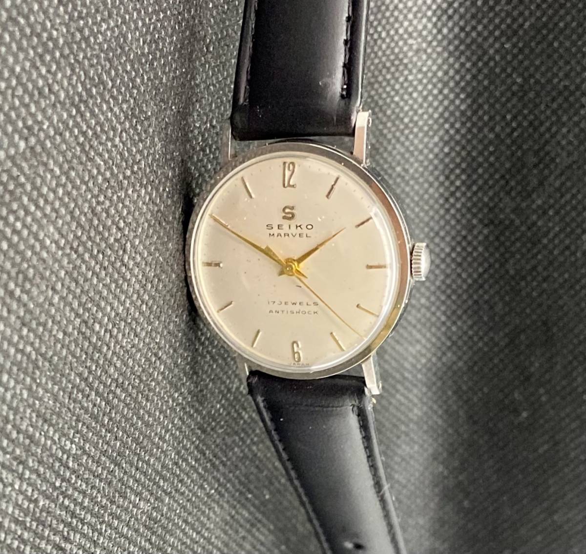 ★☆SEIKO マーベル Sマーク 17石手巻き☆★