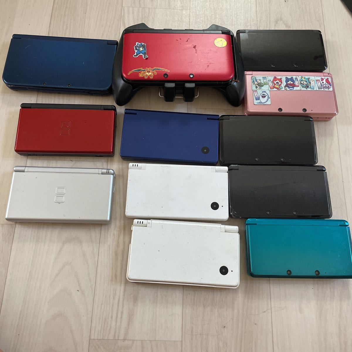任天堂 DSiLL 3DS 3DSLL 12台セット LL 任天堂 3DS 任天堂3DSLL