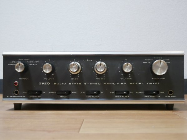 820 TRIO TW-61 プリメインアンプ