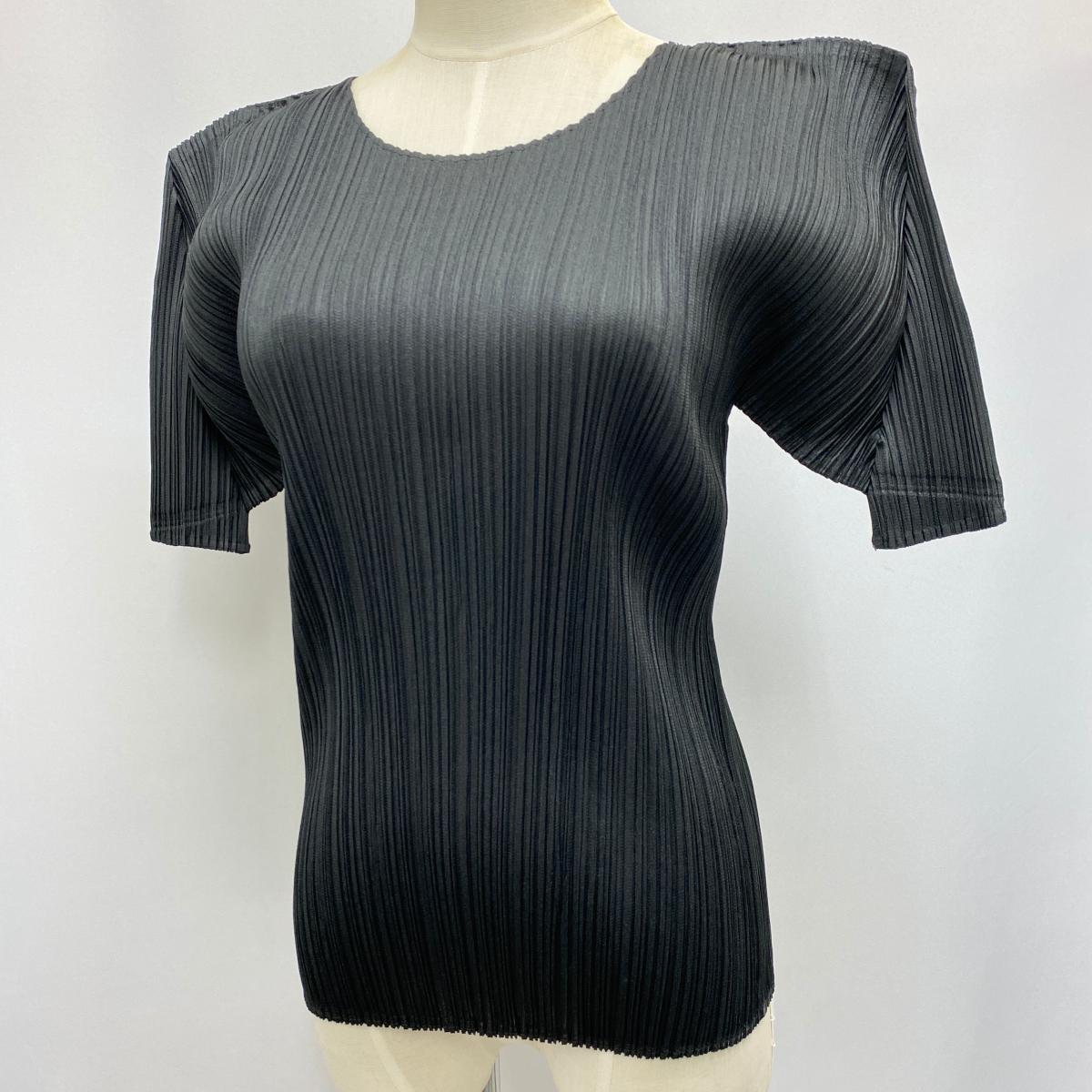 美品◇PLEATS PLEASE プリーツプリーズ 半袖トップス サイズ3◇black 