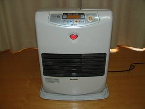 【美品】コロナ石油ファンヒーター　FK-N30EX-W 1円～♪コロナ石油ファンヒーター FK-N30EX です。(石油ファン