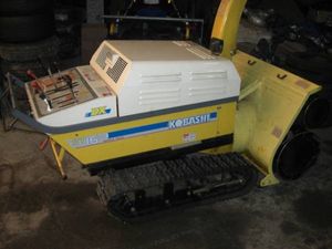 コバシ 除雪機 ST16ー3DX 2段オーガ ディーゼル 美品です(除雪機 