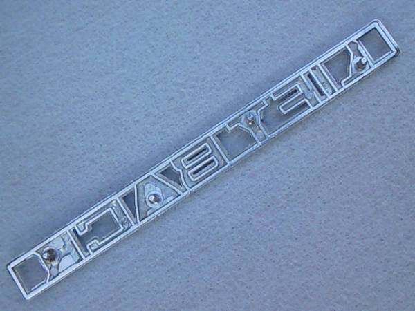 初代セリカｌｂエンブレムトヨタ旧車当時物ta27ra25ta22 18rg2tg トヨタ 売買されたオークション情報 Yahooの商品情報をアーカイブ公開 オークファン Aucfan Com