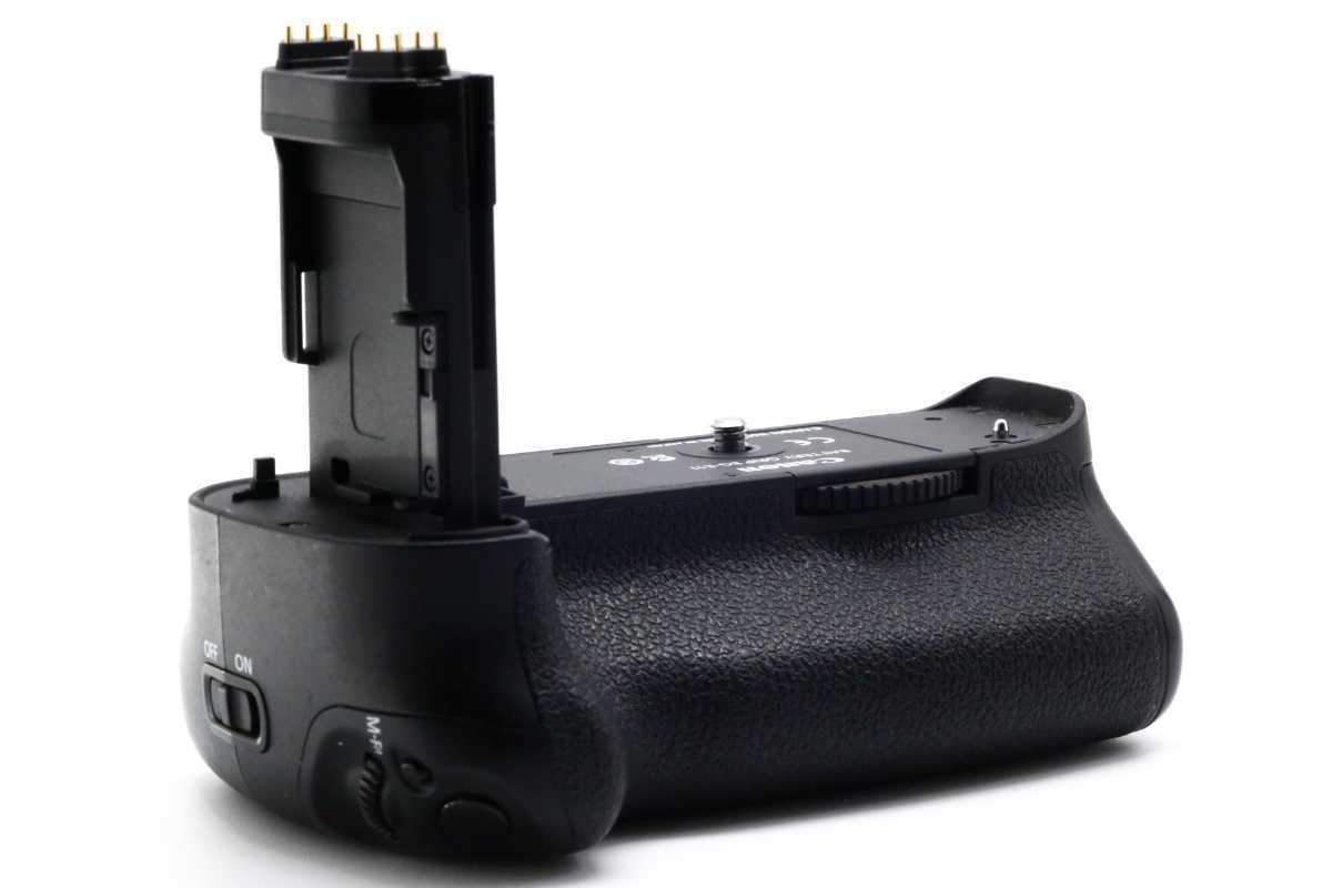 ★良品★ キャノン CANON BG-E11 バッテリーグリップ Battery Grip【EOS 5D MarkⅢ/5Ds/5DsR用】　　0521#0051 #ms355 BG-E11 Canon バッテリーグリップ ☆極上美品☆ ＃2241 中古：AB(良品