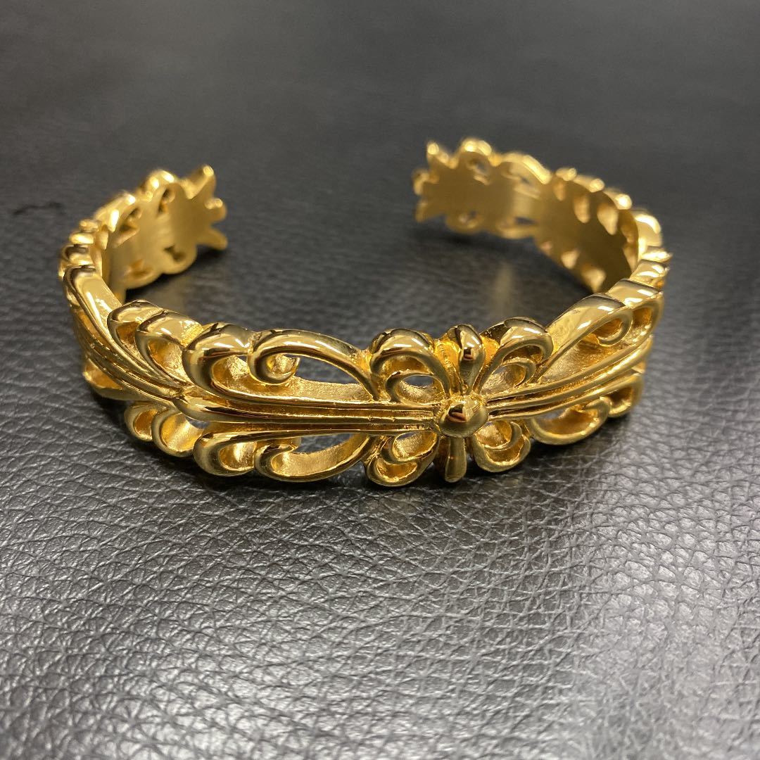 18K 仕上げ ゴールド フローラルブレスレット クロスバングル ブレスレット クロムハーツ好きに 送料無料