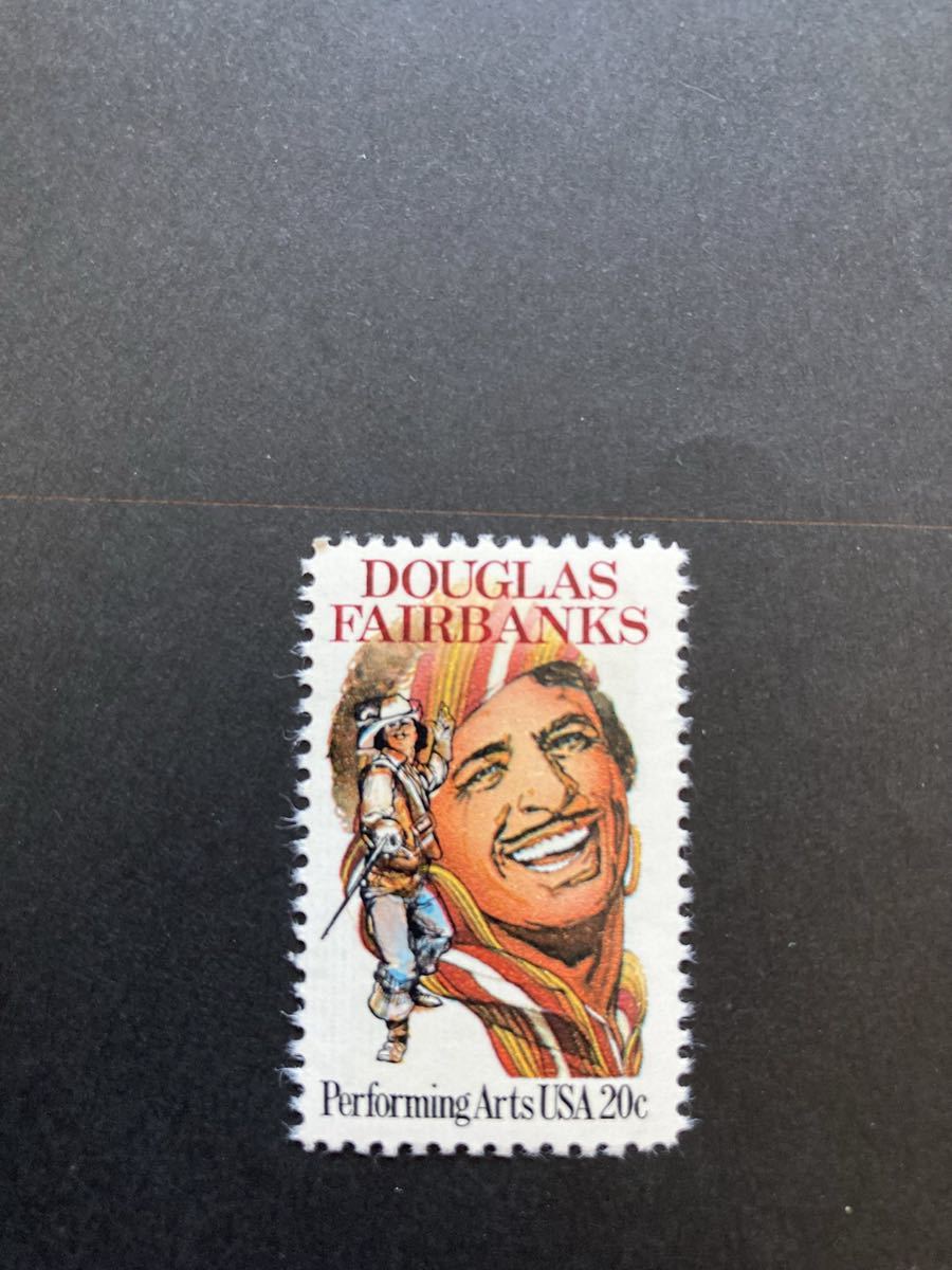 Us29 アメリカ1984年発行 俳優 ダグラス フェアバンクス切手 １種 Nh 北アメリカ 売買されたオークション情報 Yahooの商品情報をアーカイブ公開 オークファン Aucfan Com