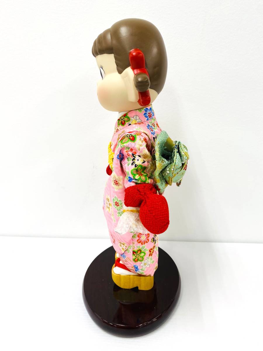 新品未使用】ペコちゃん誕生50周年記念 人形 晴れ着ペコちゃん 曙