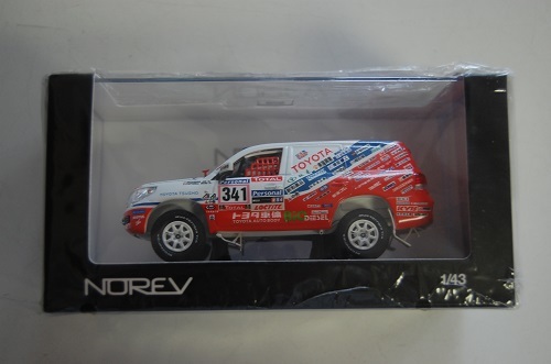 G 1/43スケール NOREV トヨタ ランドクルーザー ダカールラリー 2010