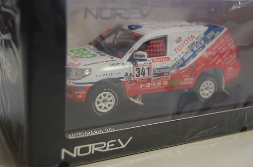 G 1/43スケール NOREV トヨタ ランドクルーザー ダカールラリー 2010