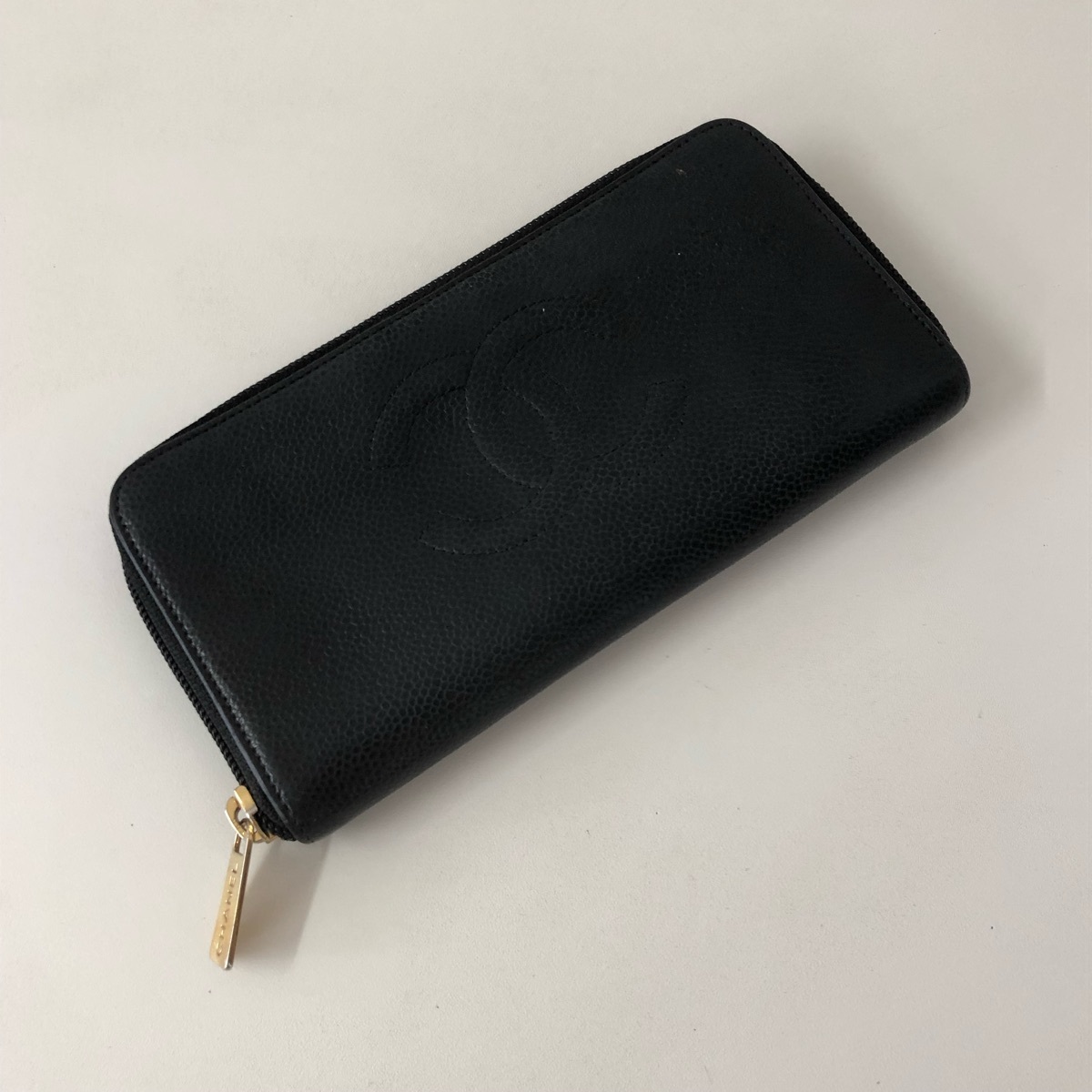 CHANEL シャネル 長財布 ココマーク キャビアスキン 黒 ロゴ刺繍