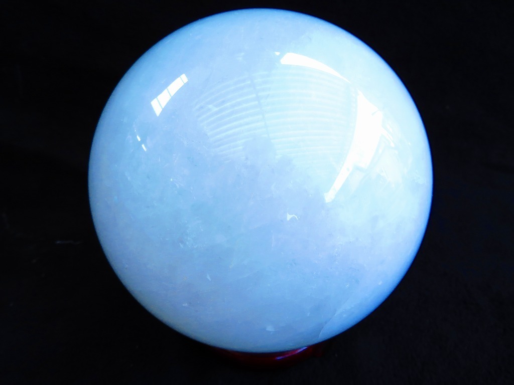 ☆超強パワー☆天然水晶☆ヒマラヤ産虹入り☆丸玉☆超巨大台座付き4.44
