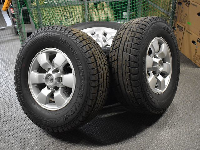265/70R16 スタッドレス＆トヨタ純正アルミ4本セット 中古品