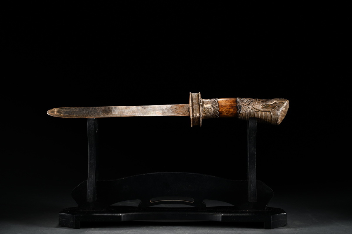 ガウ（Ghau） 仏像細工 チベット密教88g ネパール製 ガウ （チベット