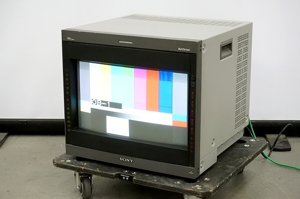 SONY PVM-D20L5J マルチフォーマットモニター 動作確認済みRGB SONY/ソニー 20型 マルチフォーマットモニター△PVM-D20L5DJ 中古 訳