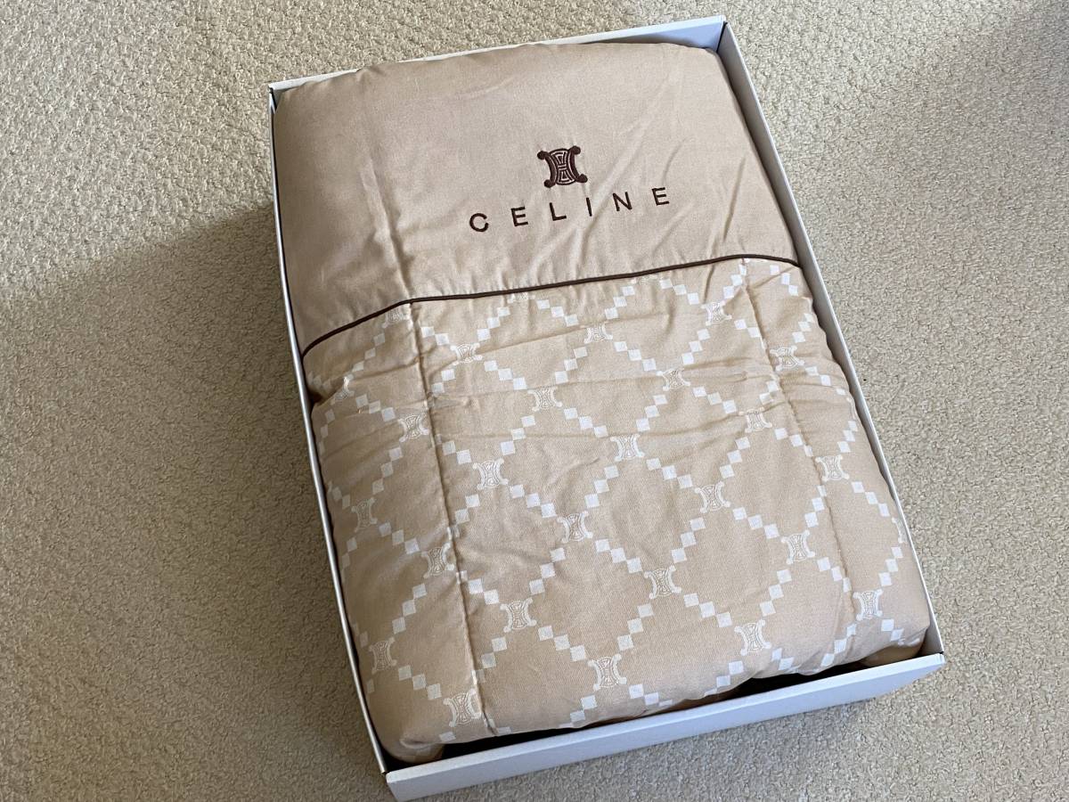 ☆新品【CELINE/セリーヌ】合繊肌掛けふとん（西川産業・日本製）☆