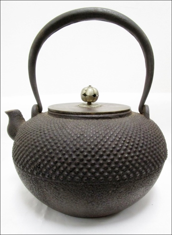 煎茶道具　平安　泰蔵六造　純錫円式　瓶座　銚座　共箱　M　R9501 西】X767煎茶道具 急須盆 純錫円式銚座 辻井蔵苑造 共箱 煎茶道具 共