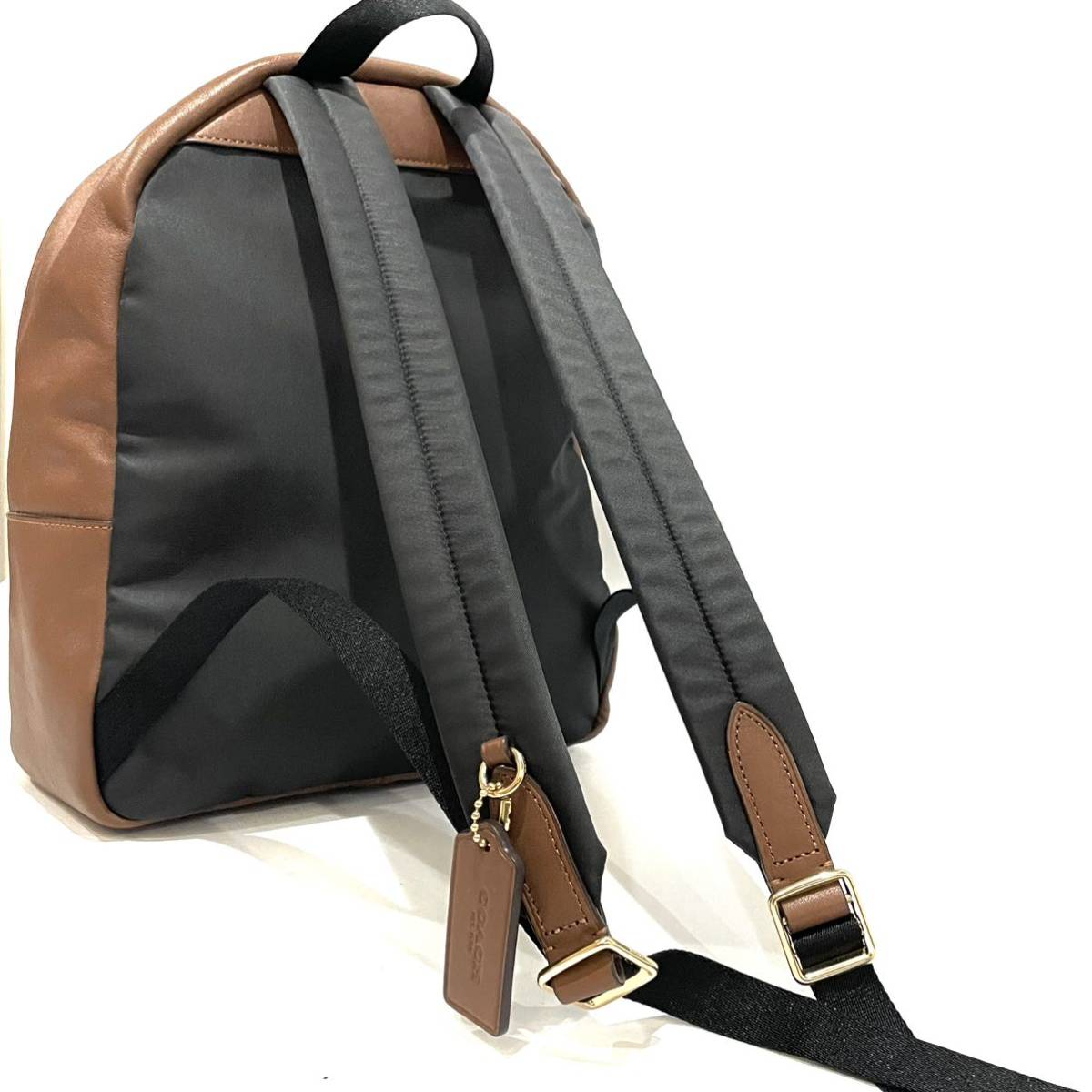 極美品!!COACH コーチ ミニ リュックサック「F32200」 ブラウン 