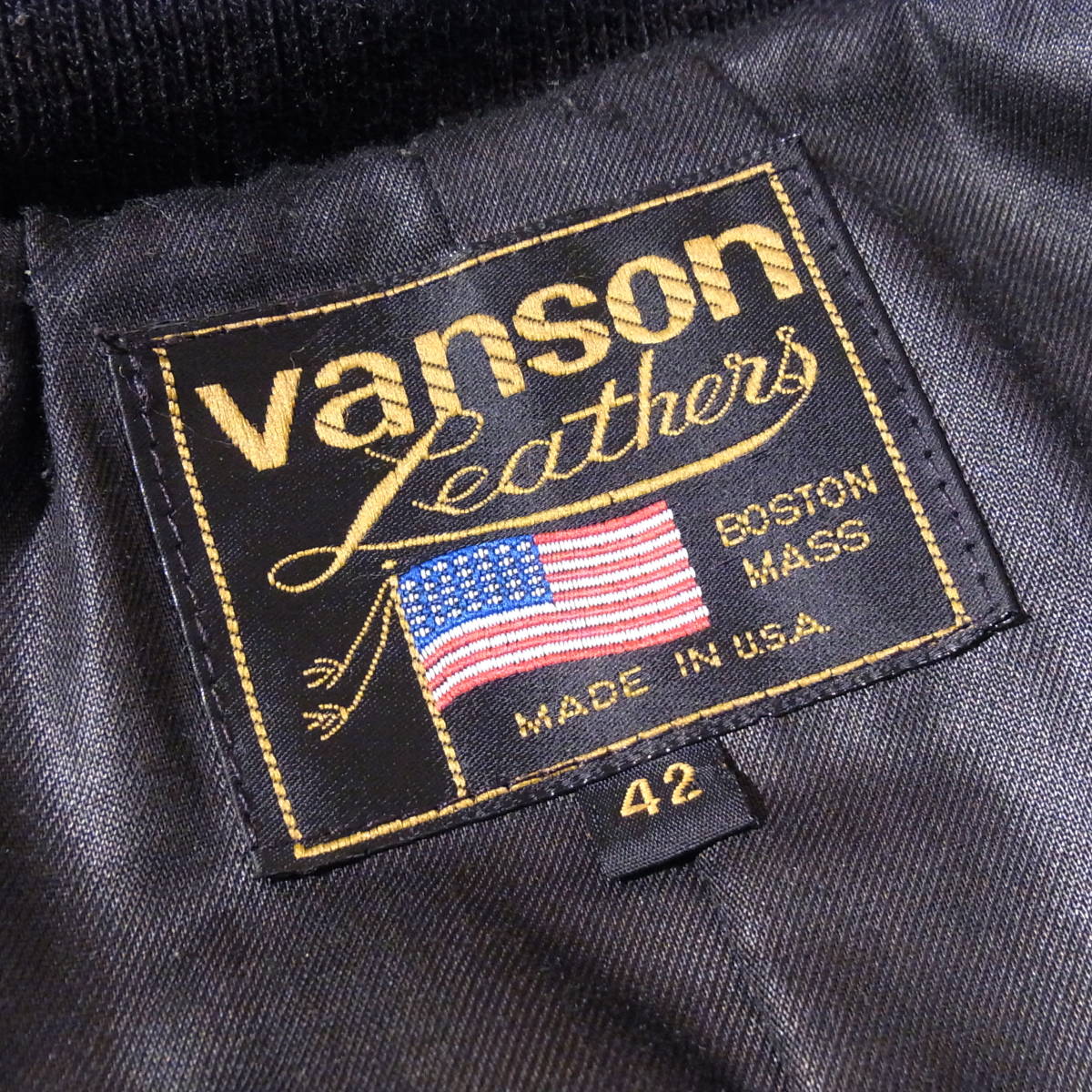 美品VANSON【バンソンTJV42レザースタジャン】クールなネイビーXグレー 