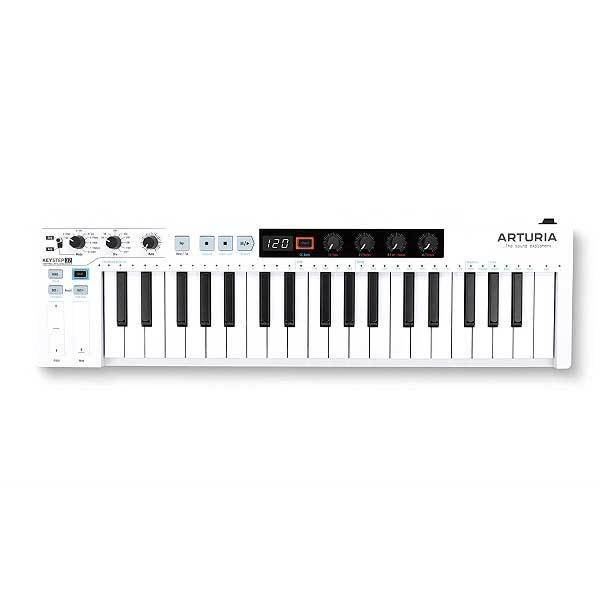 CASIO 電子ピアノ | カシオ「PX-S1000」は机にスッキリ置きやすい88鍵