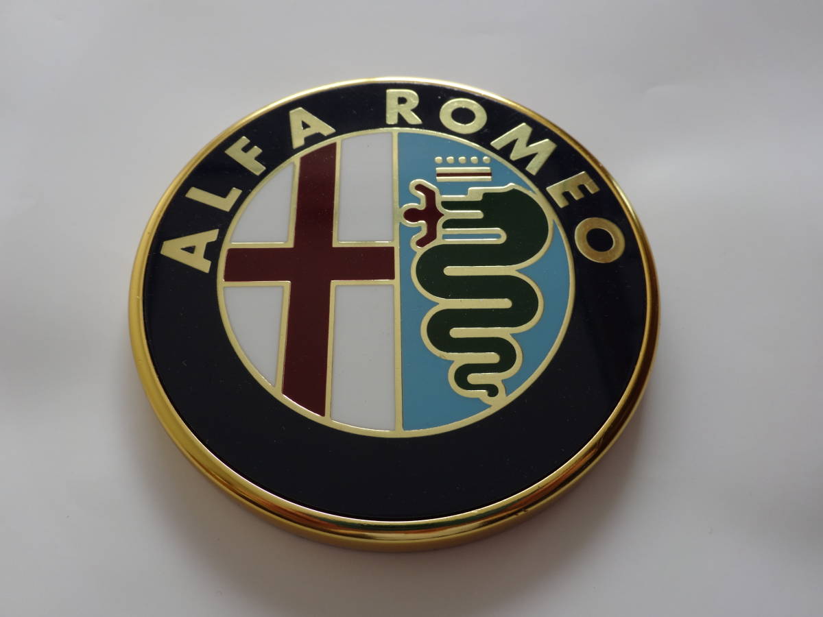 アルファロメオ エンブレム ペーパーウエイト 文鎮 オブジェ Alfaromeo Fiat フィアット イタリア Italia 当時物 エンブレム 売買されたオークション情報 Yahooの商品情報をアーカイブ公開 オークファン Aucfan Com