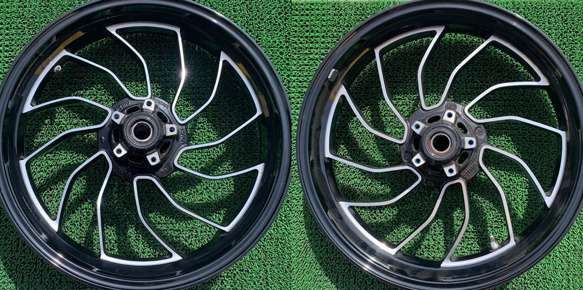 ☆ドゥカティ☆ DUCATI ☆ ENKEI ☆17M/CXMT8.00/MT3.50 ★XVDiaveI エックス ディアベル(A 110)