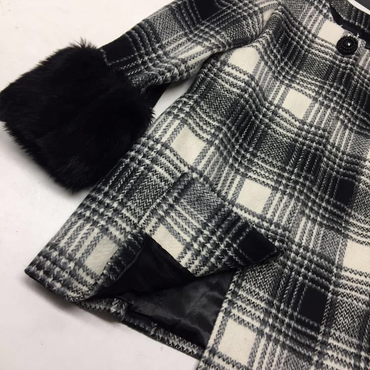 送料無料☆CECIL McBEE セシルマクビー☆チェック柄コート 袖ファー 