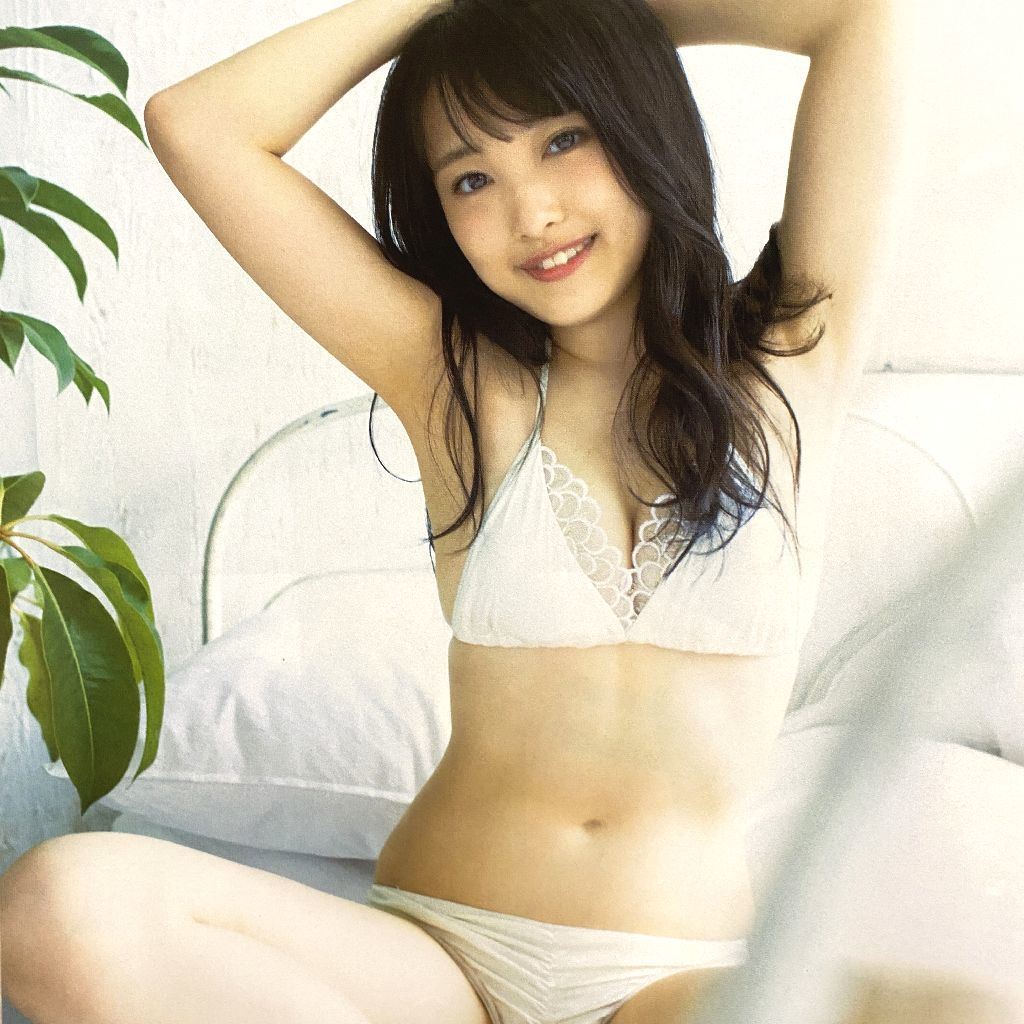 向井地美音 グラビア切り抜き８ページ Flashスペシャル 17年初夏号 Akb48 水着 アイドル その他 売買されたオークション情報 Yahooの商品情報をアーカイブ公開 オークファン Aucfan Com