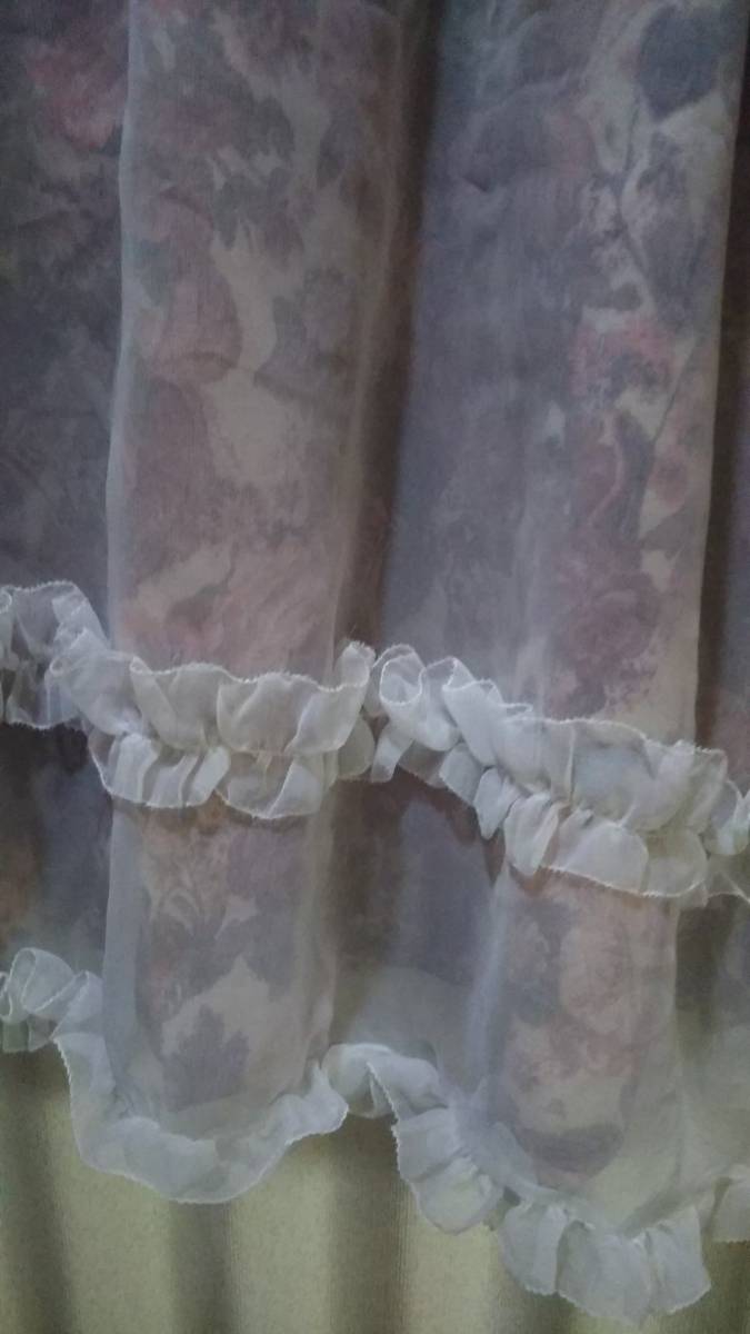 モワメームモワティエ 薔薇プリントシフォンスカート シフォンに  