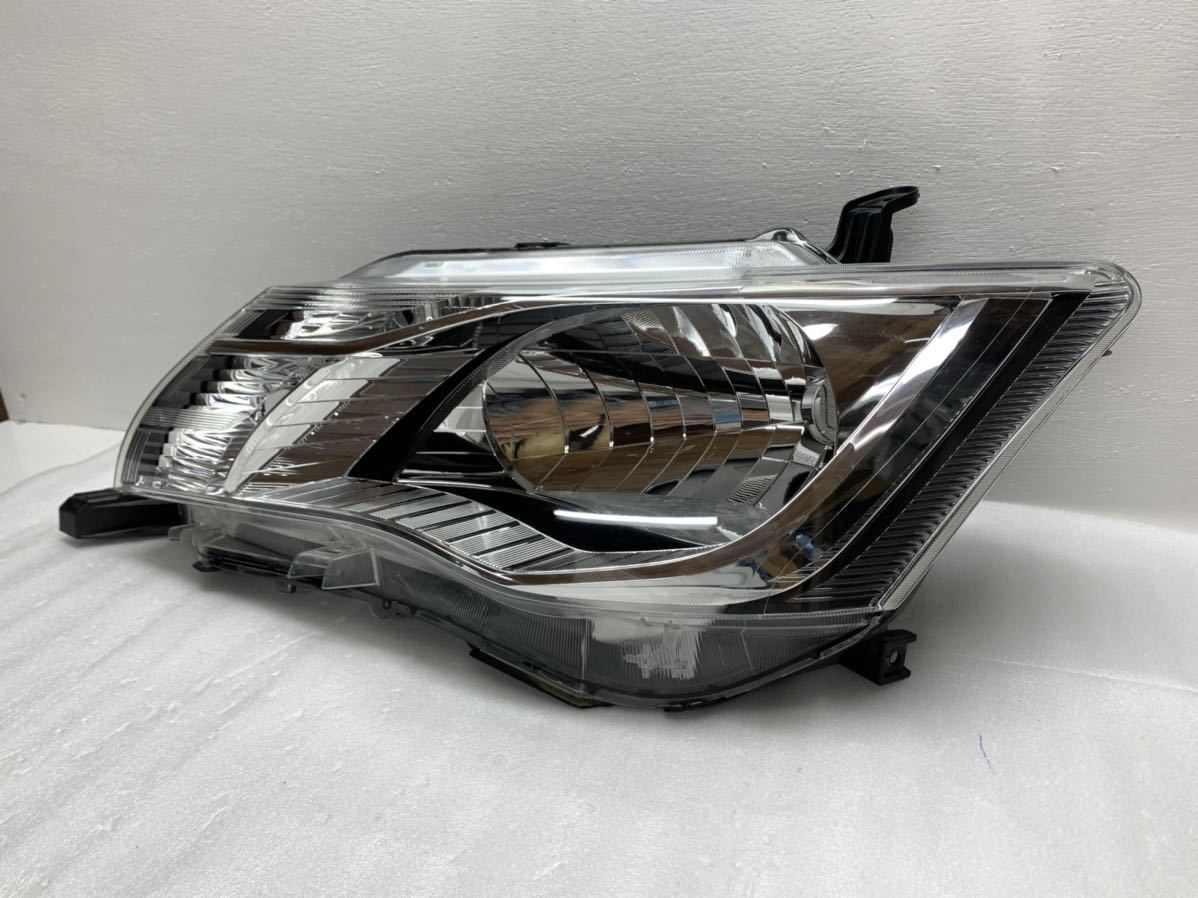 O21 カローラ フィールダー NZE161G 前期 純正 左 ヘッドライト ハロゲン KOITO 12-581 カローラフィールダー NZE161G NZE161Gの中古車を探すならグーネット 車両詳細情報 カローラ フィールダーのスペック[DBA-NZE161G]2WD・1.5・X・5MT