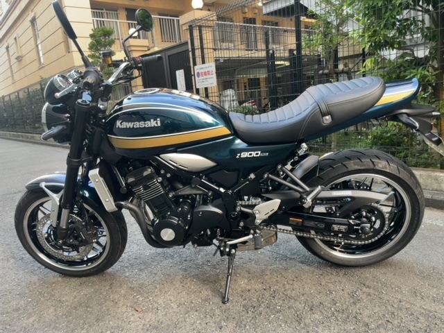 大人気 Z900RS 走行距離 15km 車体 2021年10月登録 キャンディトーンブルー 青(751cc以上)｜売買されたオークション情報、yahooの商品情報をアーカイブ公開 - オークファン 751cc以上