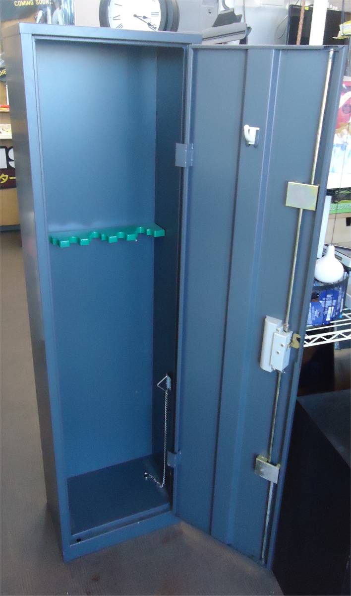 ガンロッカー Gun 鍵付き Locker KSK 銃保管庫 | 実銃保管庫 XZ3049