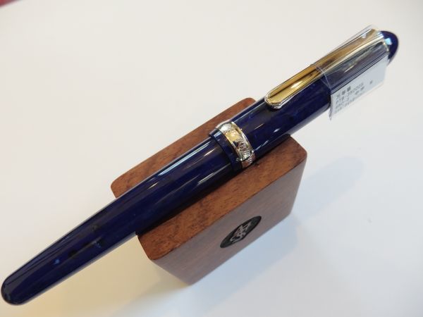 ◆【送料210円～】【ほぼ新品】プラチナ万年筆　セルロイド　ミッドナイトオーシャン　ペン先：14K585　M　PTB35000S
