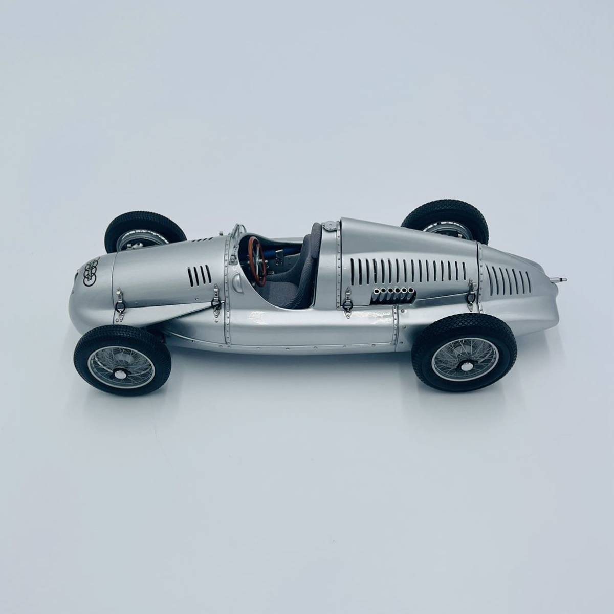 MODEL CAR, CMC, Auto-Union Type D, 1938-1939, model 1:18