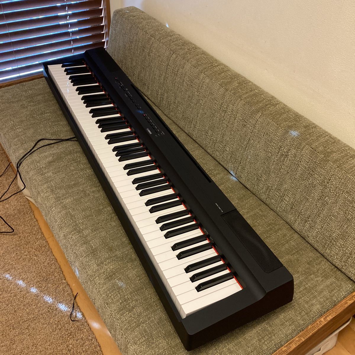 ヤマハ電子ピアノP-125、88鍵盤 YAMAHA P-125 電子ピアノ キーボード