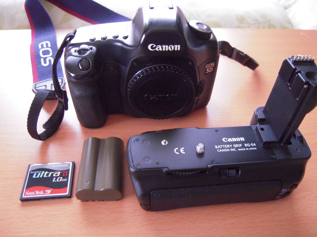 Canon EOS 5D（初代）ボディ＋バッテリーグリップ（BG-E4）_7