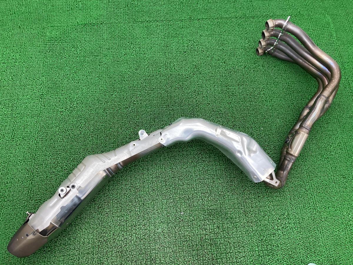 新品，爆買い ホンダ 純正 バイク 部品 CBR1000RR マフラー 純正 MEL K1 SC57 コケキズ無し 品薄 品 車検 Genuine(マフラー本体（純正）)｜売買されたオークション情報、yahooの商品情報をアーカイブ公開 - オークフ ホンダ用