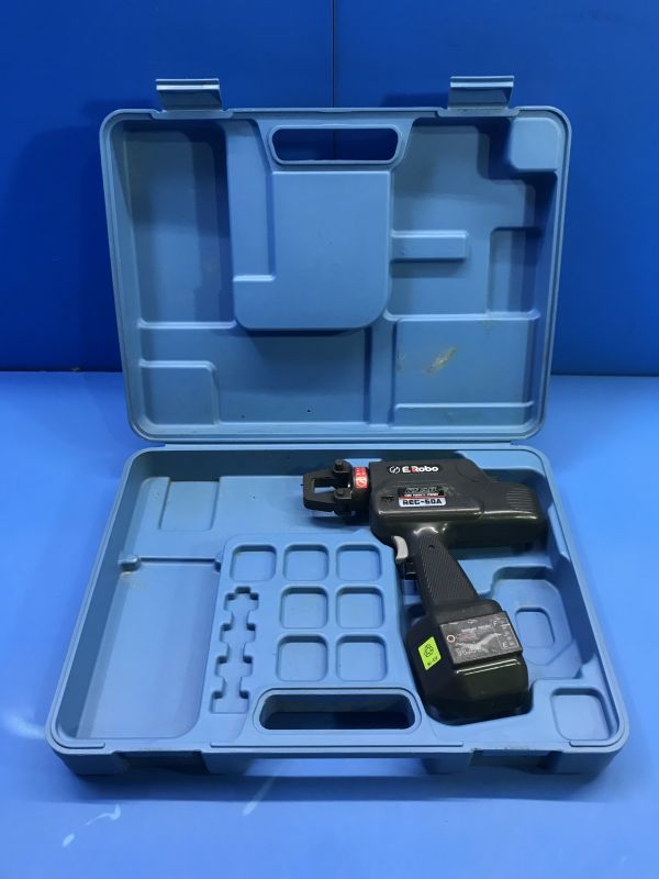 中古品*尺八②中継ぎ装飾あり □琴古流 尺八《中古△》二尺二寸 中継ぎ式直管/収納袋つき/N1 名称