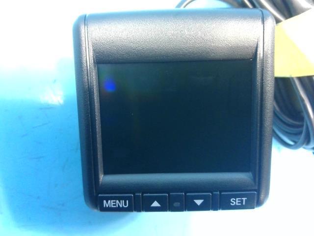 ホンダ純正 ホンダアクセス ドライブレコーダー ドラレコ 作動テスト済み 08e30 E7x Om3 01 Sdカード欠品 取説付き ドライブレコーダー 売買されたオークション情報 Yahooの商品情報をアーカイブ公開 オークファン Aucfan Com