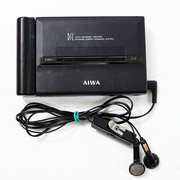 AIWA ポータブルカセットプレーヤー HS-F50 （通電のみ）⚠️ジャンク