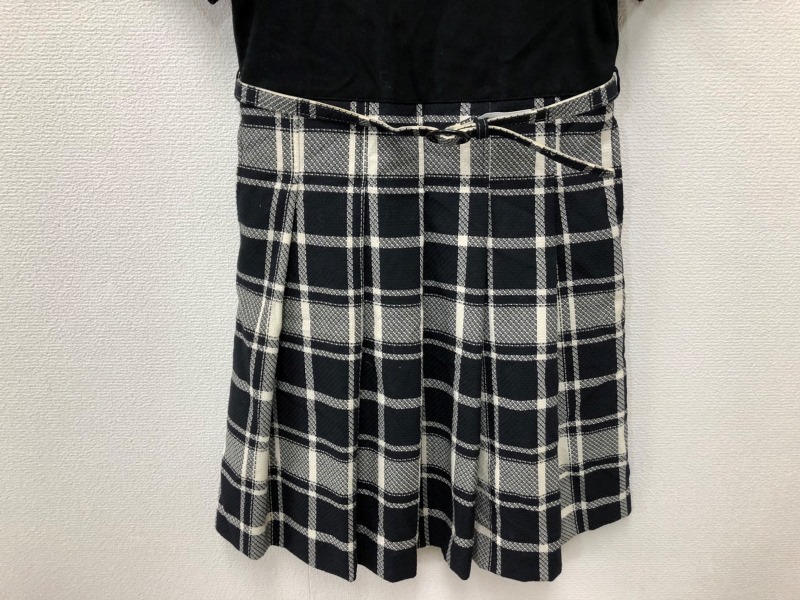 A 532 子ども服女の子キッズ Kumikyoku オンワード樫山 半袖ワンピース サイズ L 1cm 130cm 色 黒白 ワンピース ミニスカート 売買されたオークション情報 Yahooの商品情報をアーカイブ公開 オークファン Aucfan Com