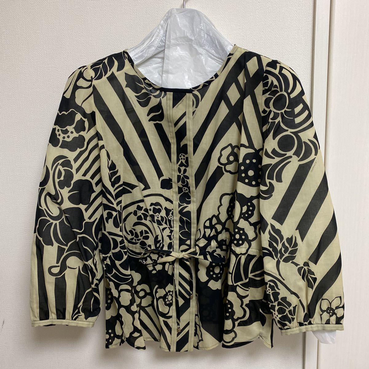 美品　LEONARD カットソー　サイズ　13R