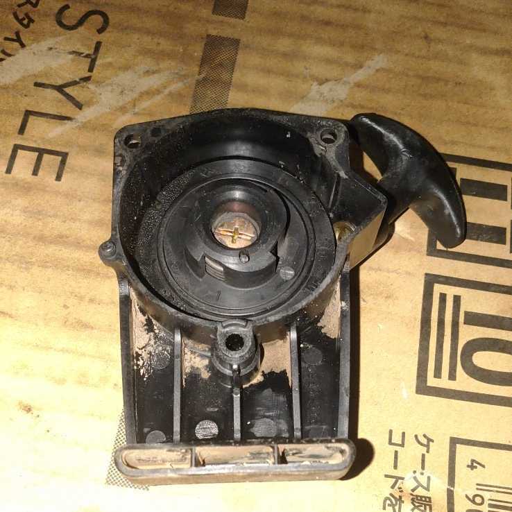 草刈り機　ロビンNB2200H NB2200A草刈り機で富士重工(ｽﾊﾞﾙ)が源流の富士ロビンエンジンと