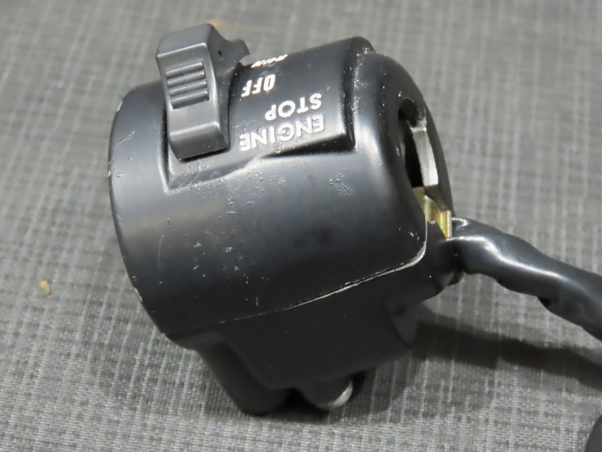 1985年 GPZ250 C3 EX250C 右ハンドルスイッチ【060】 GPZ250-B-014 2026年最新Yahoo!オークション -カワサキ 右 -「カワサキ Yahoo!オークション スイッチボックス