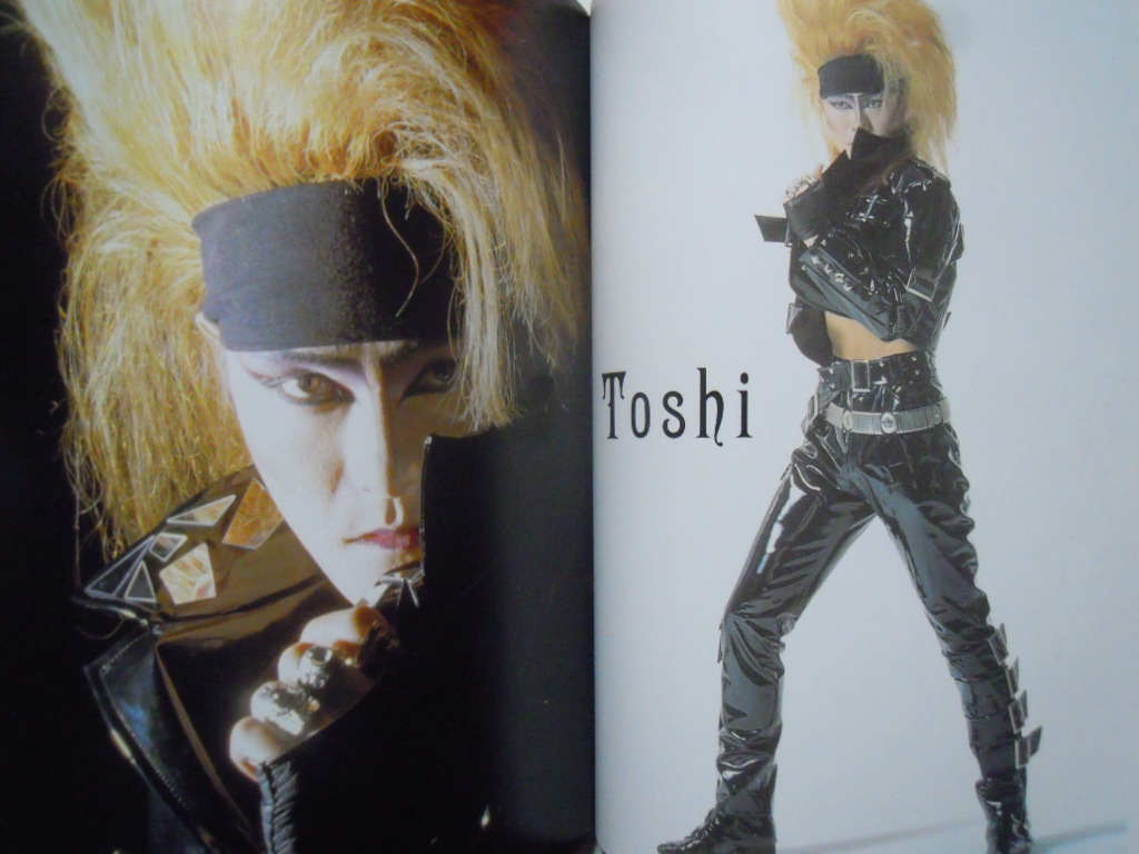X Ism エクシズム ロック ファイル編集部 編 90 X Japan撮り下ろしインタビュー Toshi Hide Pata Taiji Yoshiki 企画編集 田中利尚 ミュージシャンの本 売買されたオークション情報 Yahooの商品情報をアーカイブ公開 オークファン Aucfan Com