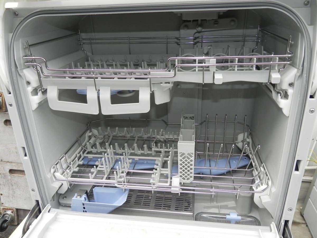 NP-TR3 NP-TR3-W - パナソニック、省エネ性が向上した食器洗い乾燥機