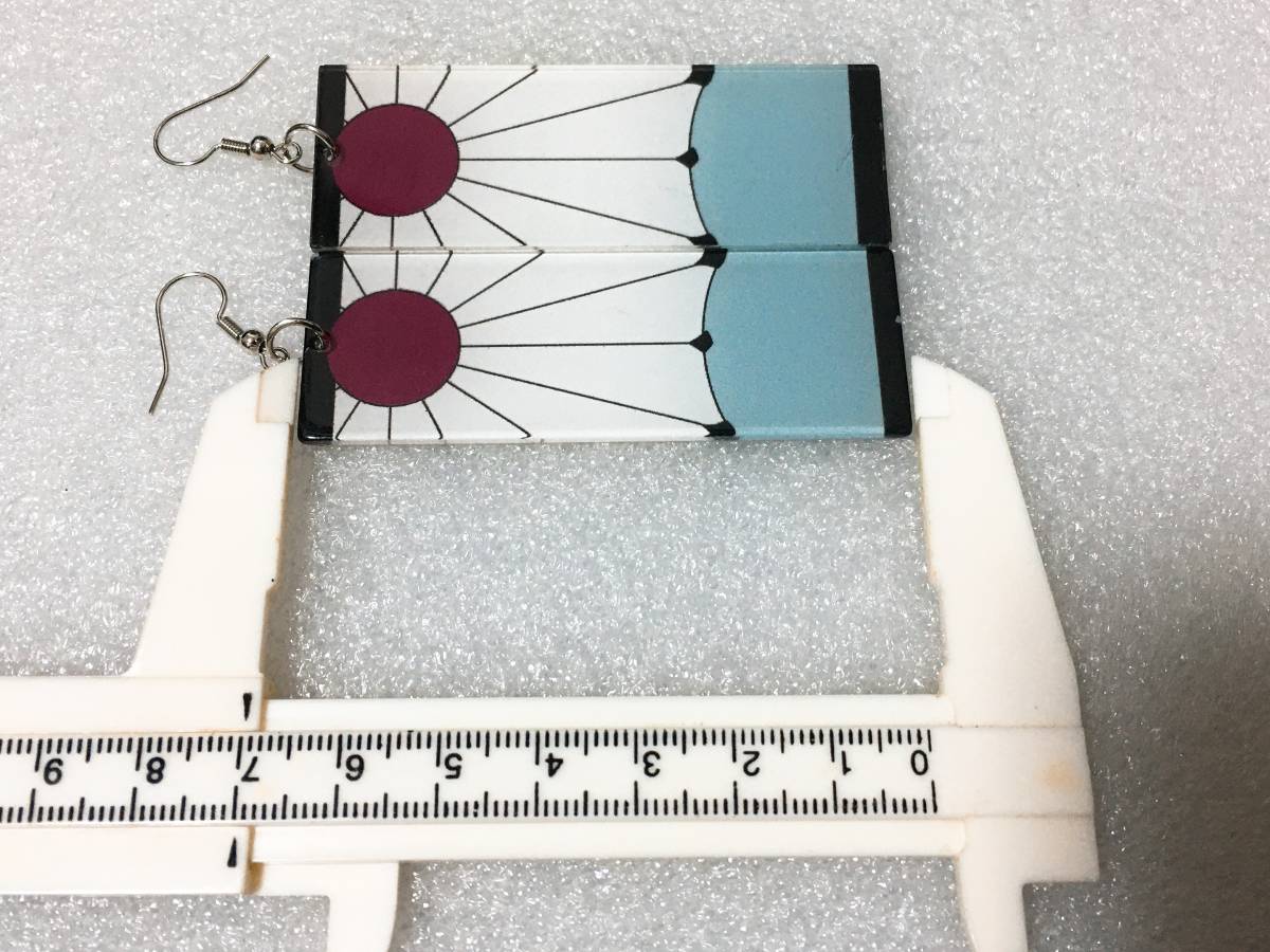 アニメ コスプレグッズ 鬼滅の刃 竈門炭治郎の花札みたいな耳飾り イヤリング ピアス アクセサリー 小物 売買されたオークション情報 Yahooの商品情報をアーカイブ公開 オークファン Aucfan Com