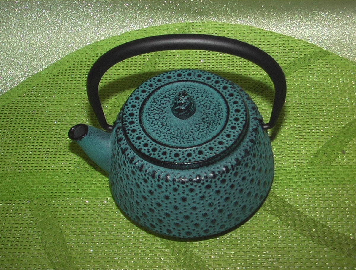新作，2026 南部鉄器：九重亀甲型急須 青緑色(急須)｜売買されたオークション情報、yahooの商品情報をアーカイブ公開 - オークファン 茶器