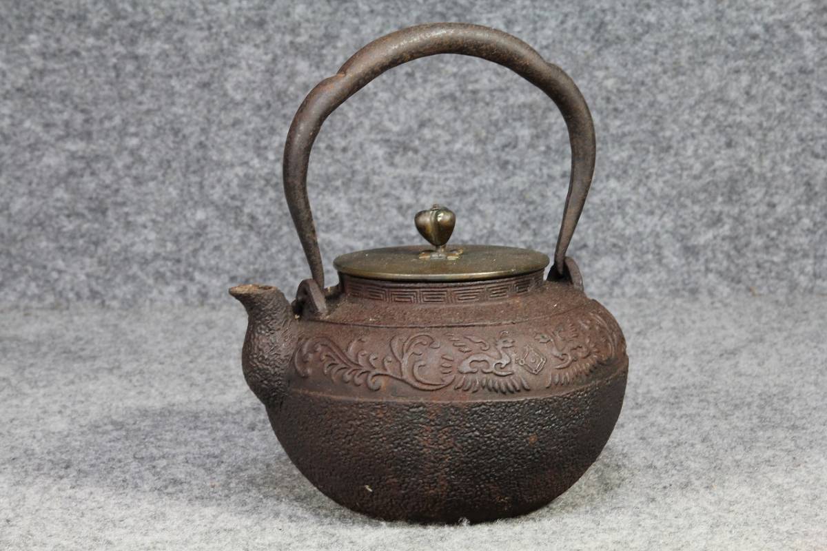 螺鈿唐子　硯箱　武蔵川建三(貢山)氏作 螺鈿唐子 硯箱 武蔵川建三(貢山)氏作 花鳥螺鈿硯箱 文化遺産オンライン