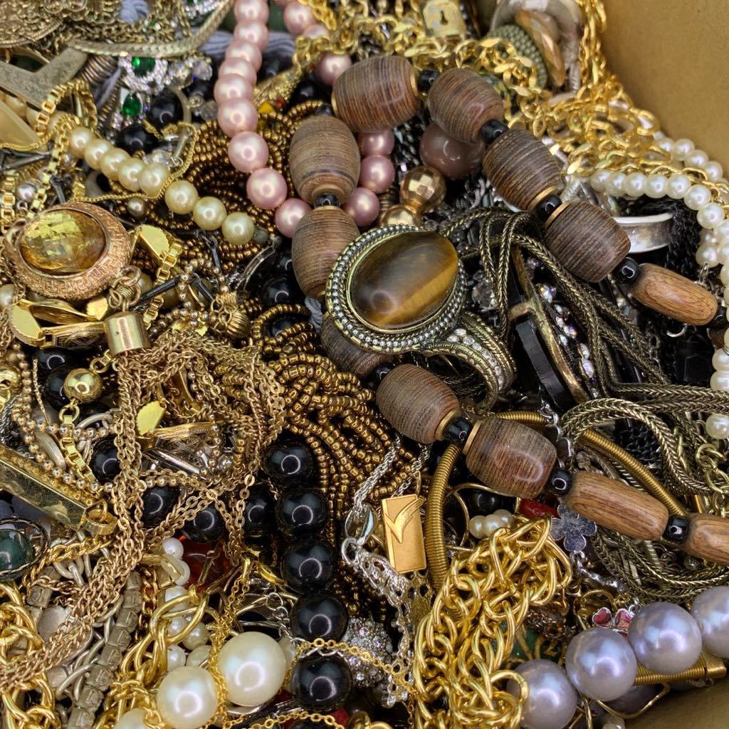 ネックレス リング パール 指輪 天然石など大量アクセサリーまとめ売り 